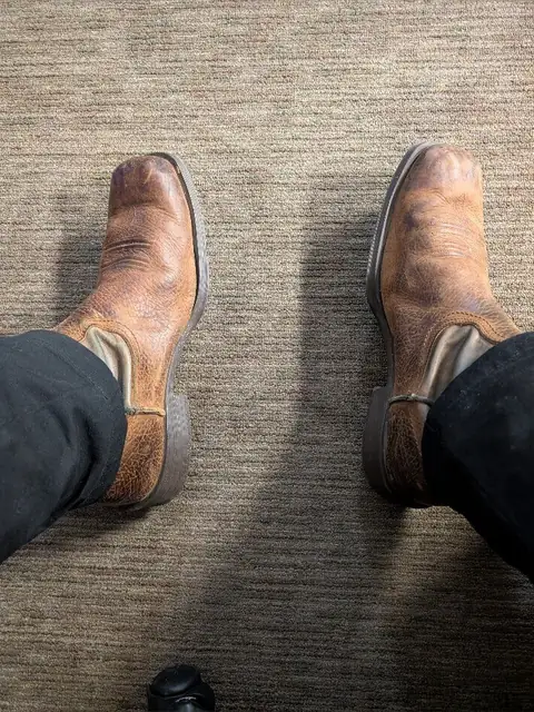 Big ol Boots on OnlyFans