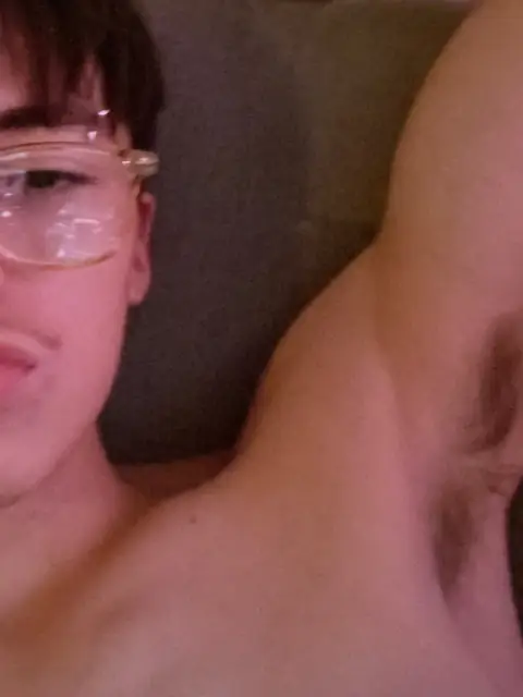 white boiii on OnlyFans