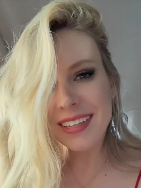 Sofia on OnlyFans