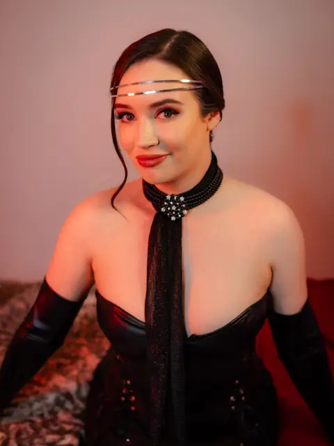 Lana's VIP Page on OnlyFans