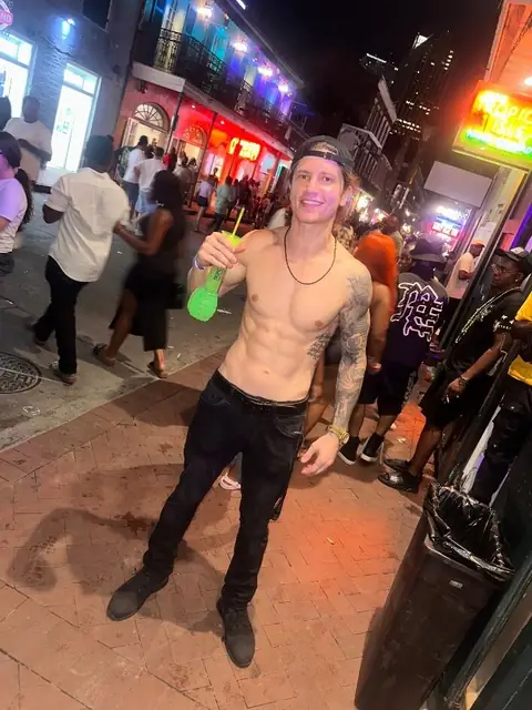 Backdoorman69 on OnlyFans