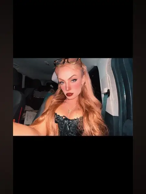 Mollie Lichenhearth on OnlyFans