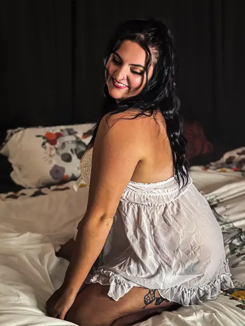 Allie on OnlyFans