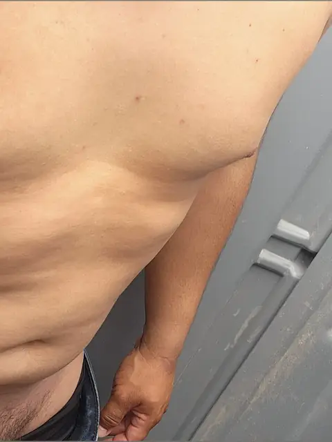 eduardo on OnlyFans