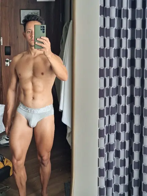 Naked Workouts on OnlyFans