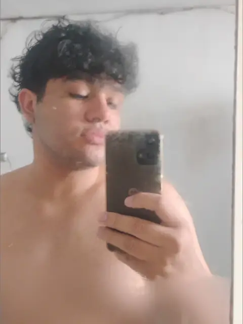 Yorsh OnlyFans profile