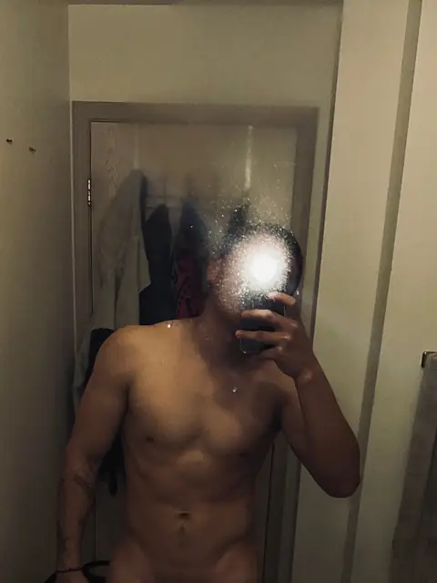 Alonso Boj rquez on OnlyFans