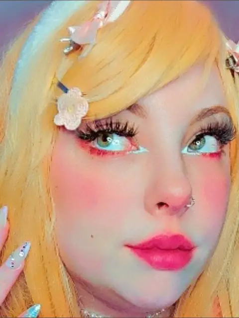 S * on OnlyFans