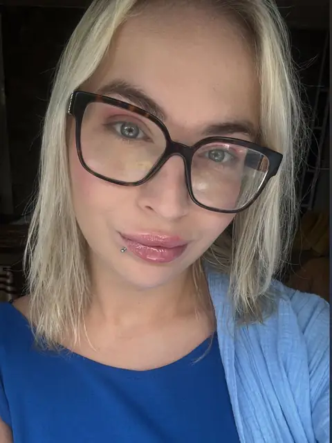 Wiktoria OnlyFans profile