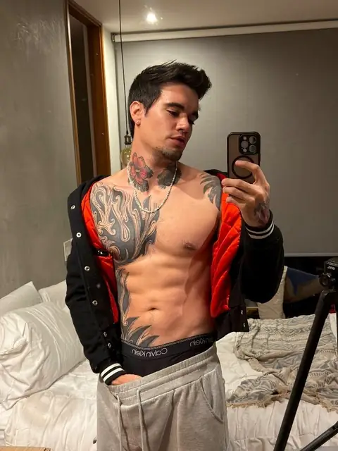 Dom D Angelo on OnlyFans