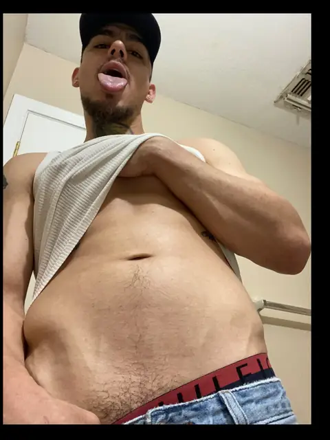 GIVEHERGLOW! OnlyFans profile