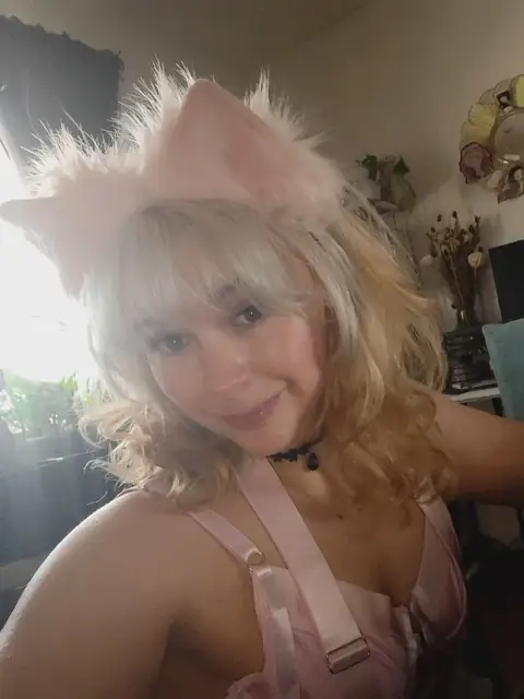 EmDevine Kitty Goddess on OnlyFans