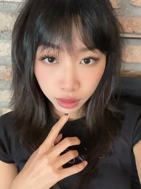 your vietnamese girlfriend on OnlyFans