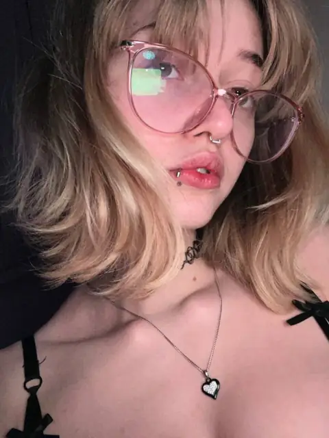 lollysky on OnlyFans