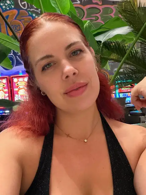 Miz Luxxey on OnlyFans