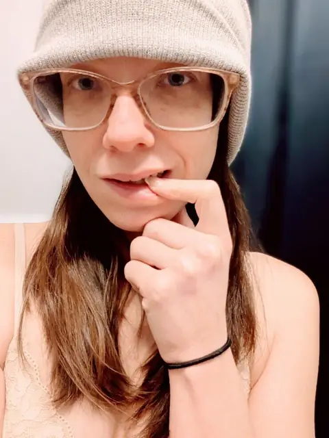 MaMa Bunnyy on OnlyFans