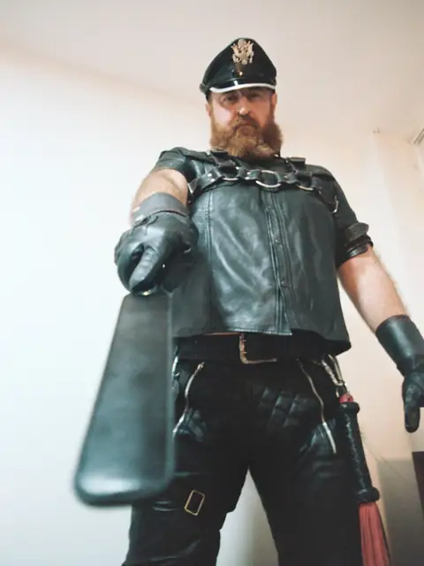 BearDomMaster on OnlyFans