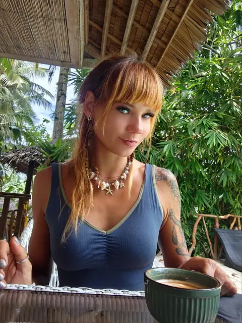 Peach Mahal Hot Wife on OnlyFans