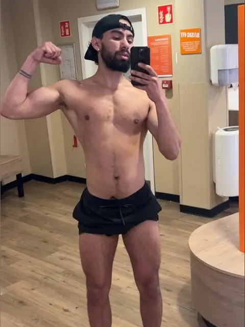 Rebeu DZ on OnlyFans