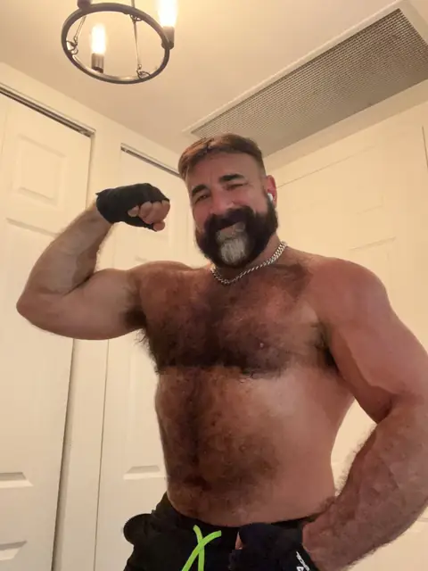 Tom Verro on OnlyFans