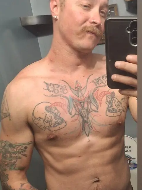 UnKnowN OnlyFans profile