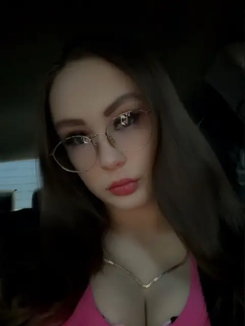 Violet Tomlinson on OnlyFans