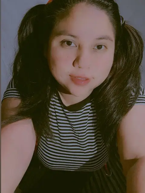 Yaneth Morales on OnlyFans