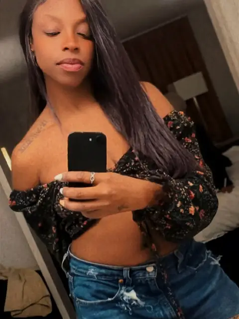 Sunshine on OnlyFans