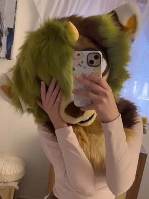 Kiwi on OnlyFans