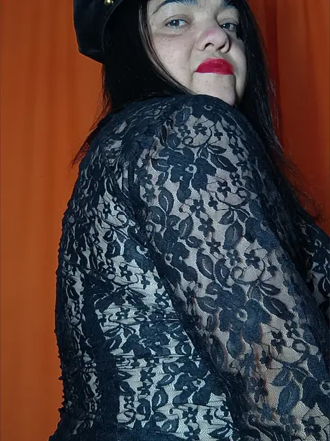 Ama Findon Queen on OnlyFans