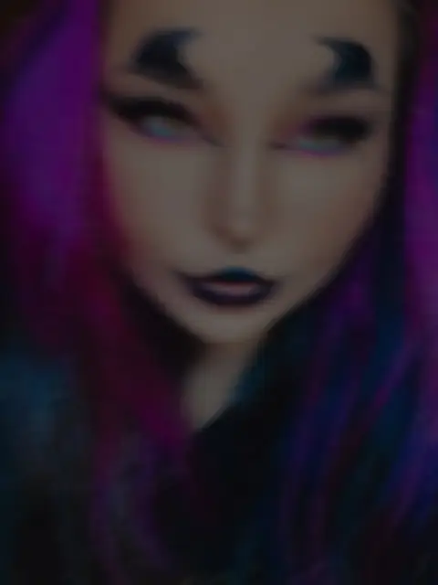 Allison20four7 on OnlyFans